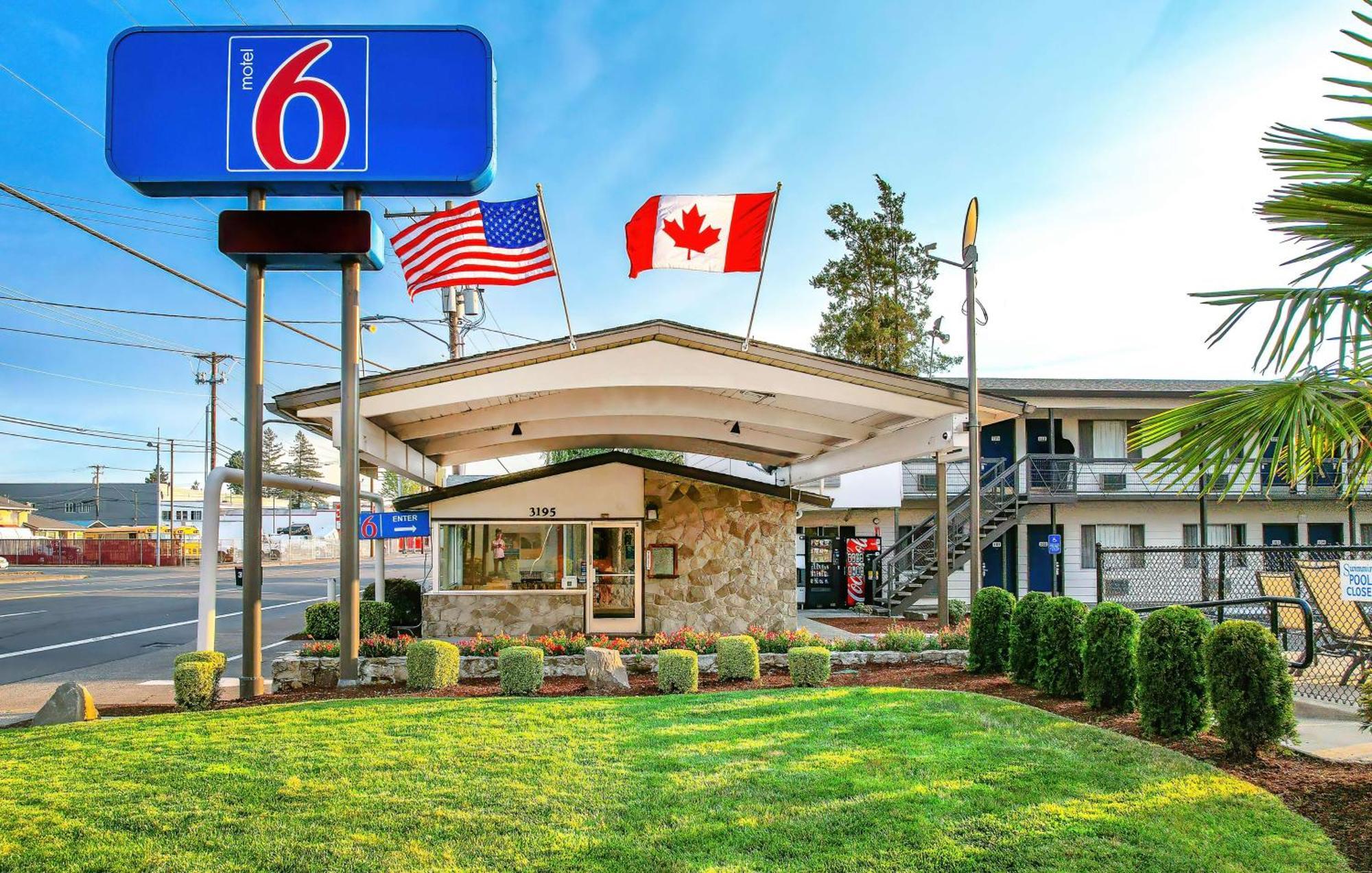 Motel 6-Salem, OR - Expo Center Exterior foto