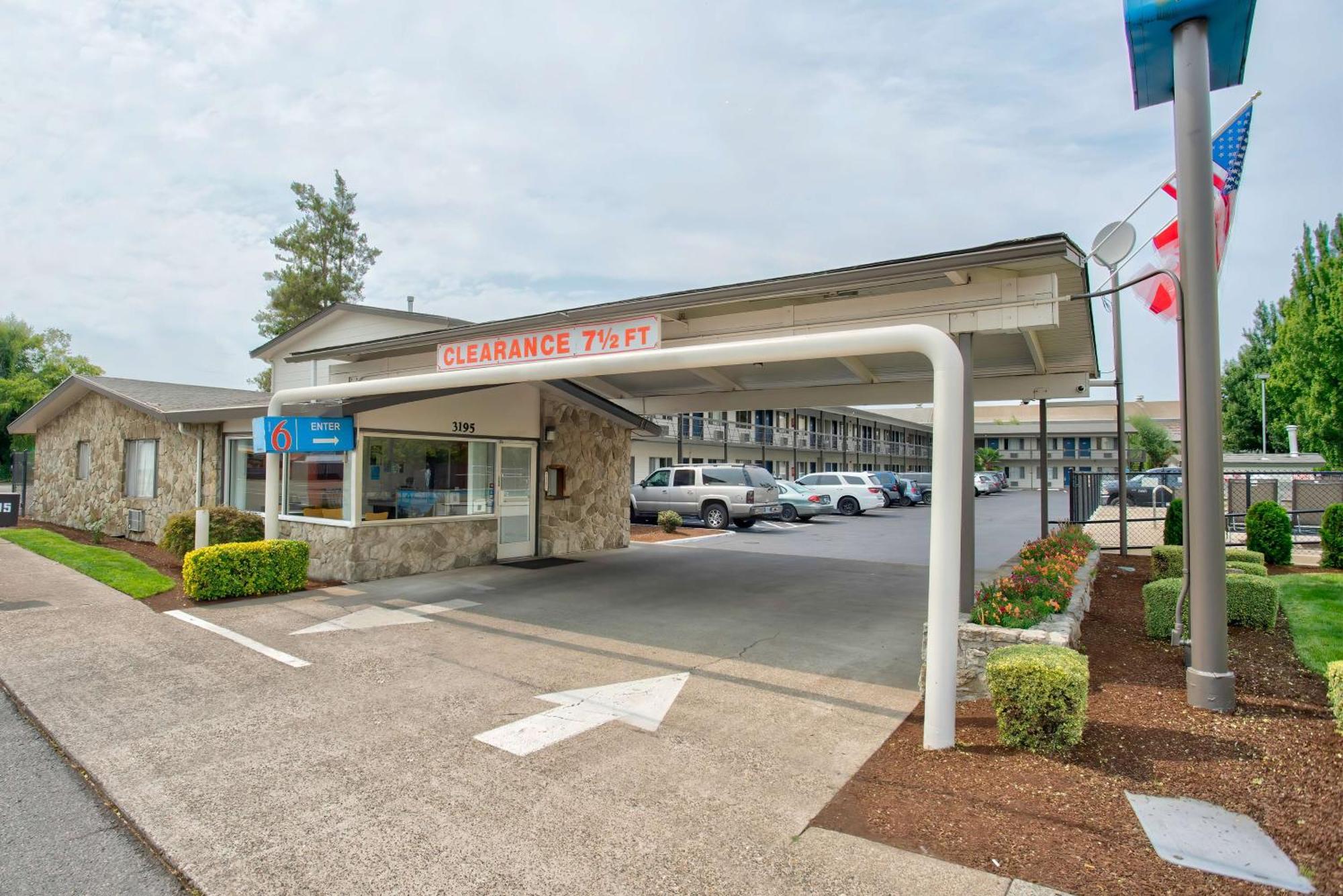 Motel 6-Salem, OR - Expo Center Exterior foto