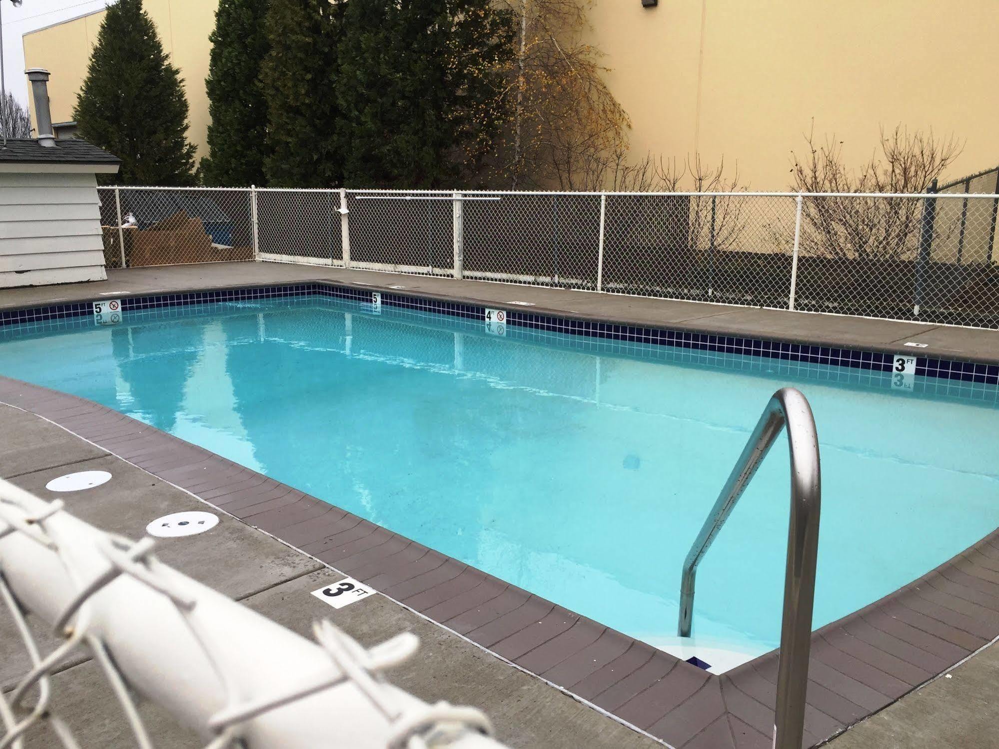 Motel 6-Salem, OR - Expo Center Exterior foto